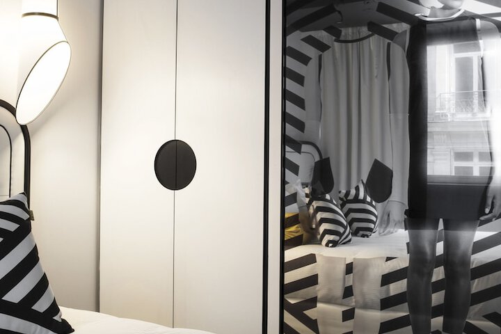 Room 26 of 63