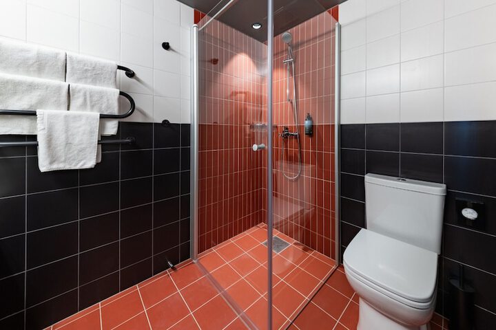 Clean Restrooms