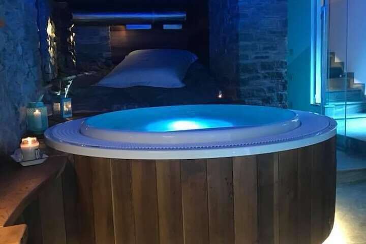 Spa 11 of 43