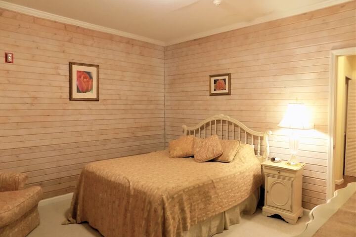 Room 21 of 73
