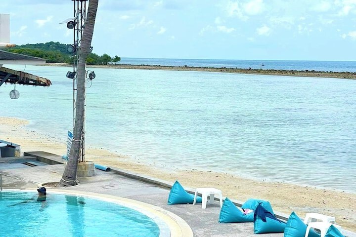 Beach 178 of 198