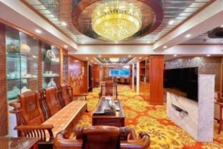 Longteng Hotel