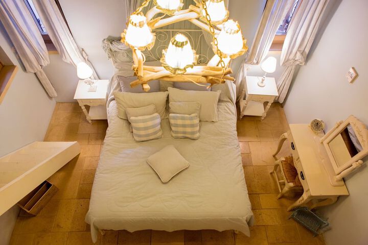 Room 14 of 61