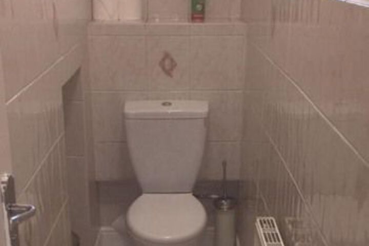 Room 17 of 82