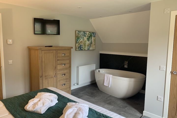 Room 22 of 28