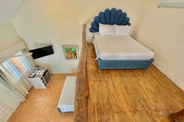 Room 21 of 162