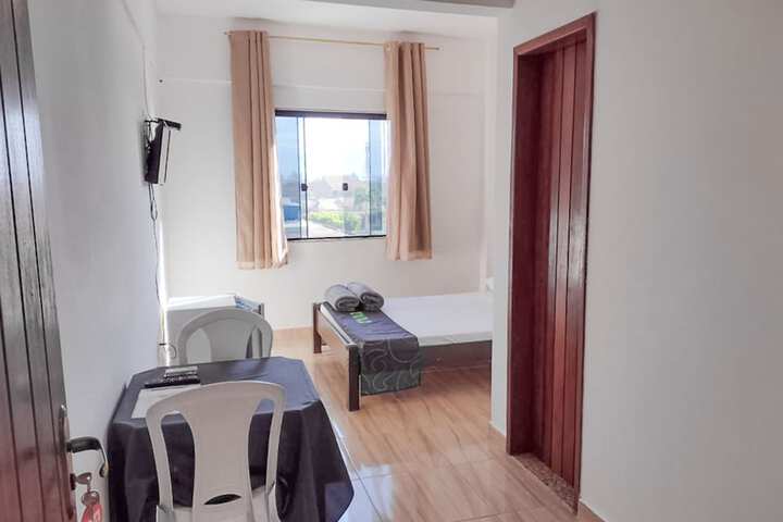 Room 3 of 71