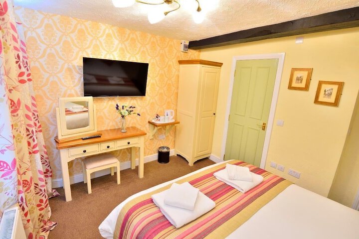 Room 5 of 30