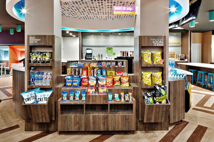 Snack bar