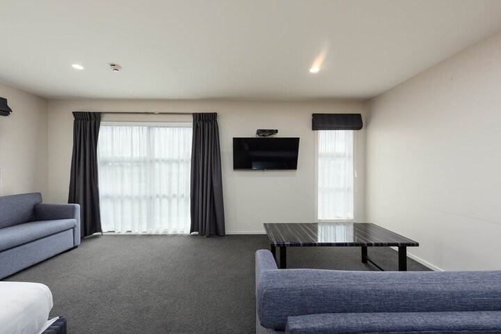 Room 46 of 69
