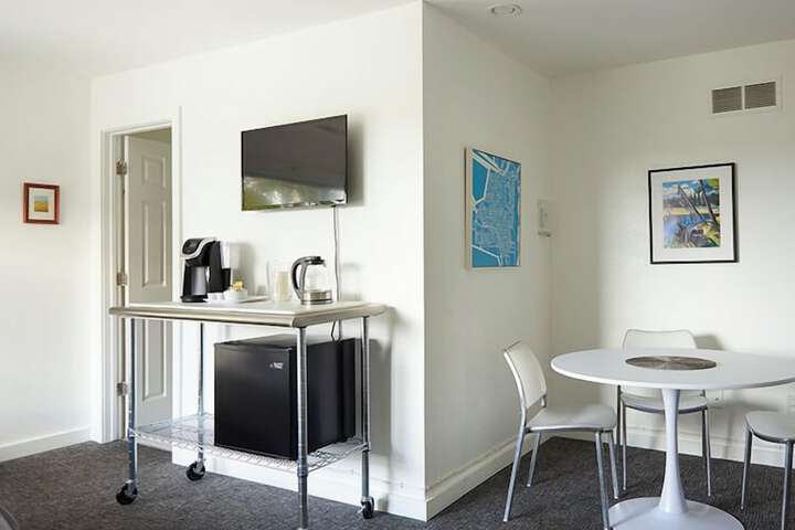 Room 14 of 30