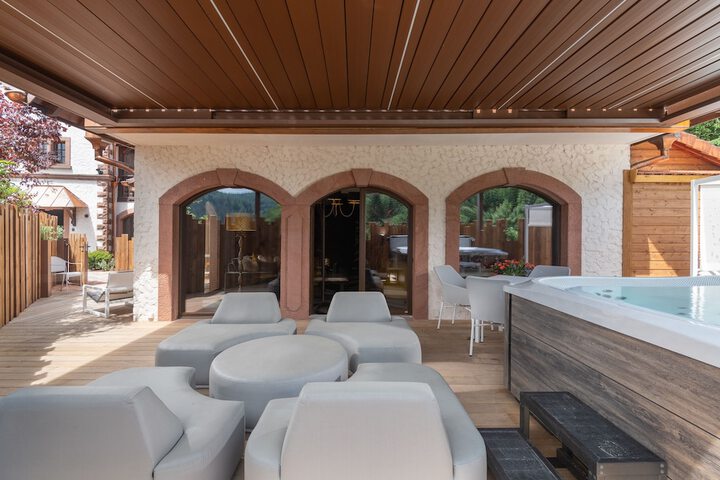 Terrace/Patio 72 of 204