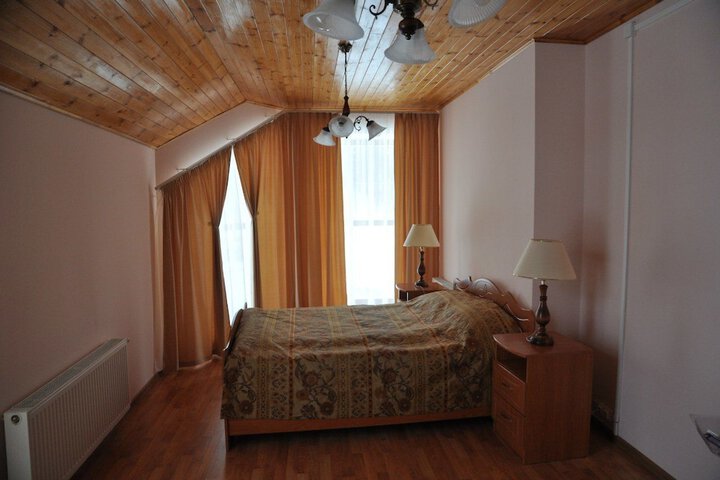 Room 12 of 55