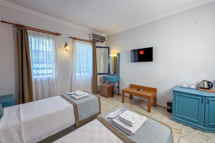 Room 60 of 184