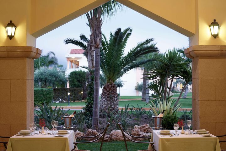 Dining 138 of 193