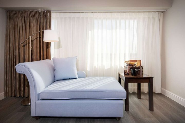 Room 3 of 38