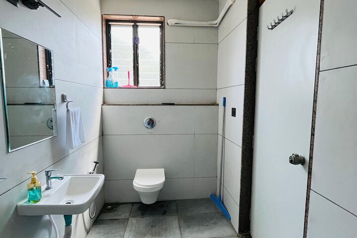 Room 26 of 72