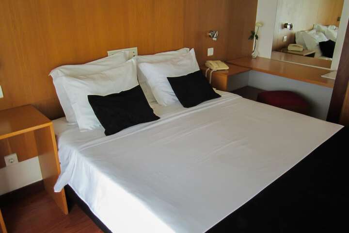 Room 19 of 63