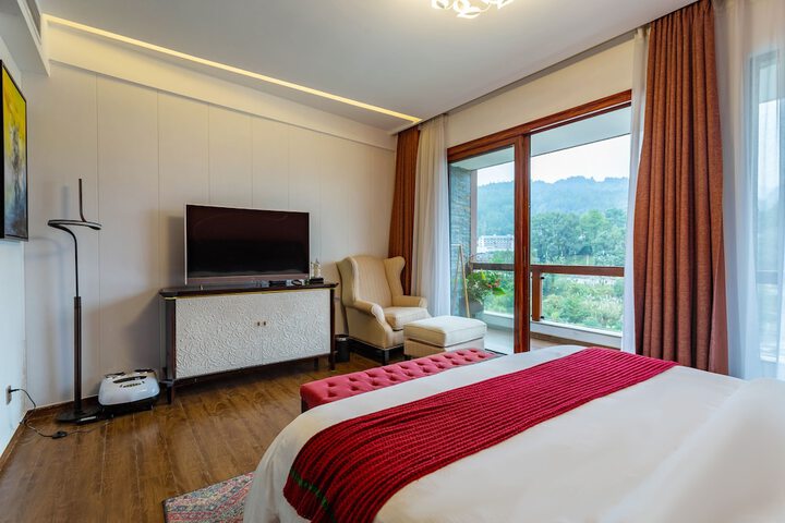 Room 78 of 174