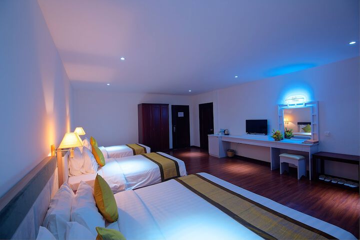 Room 32 of 91