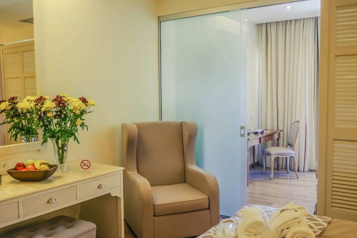 Room 15 of 125