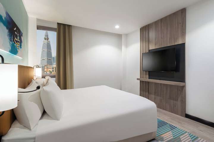 Room 36 of 117