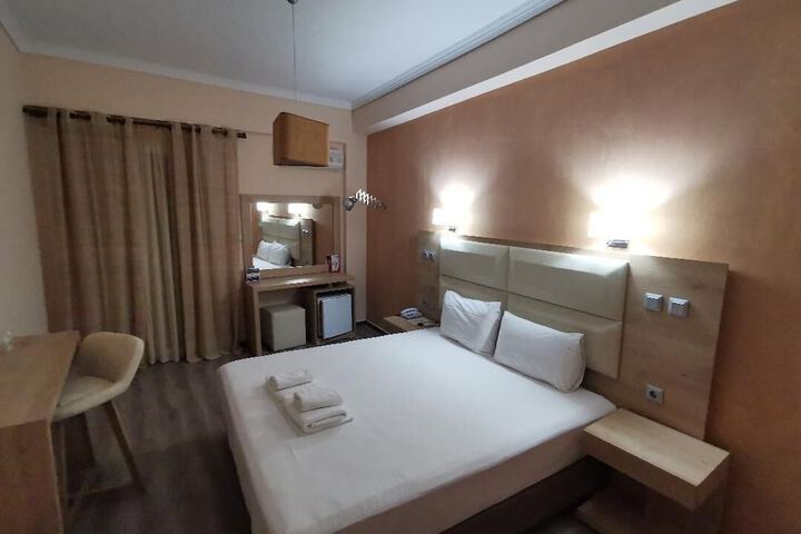 Room 7 of 46