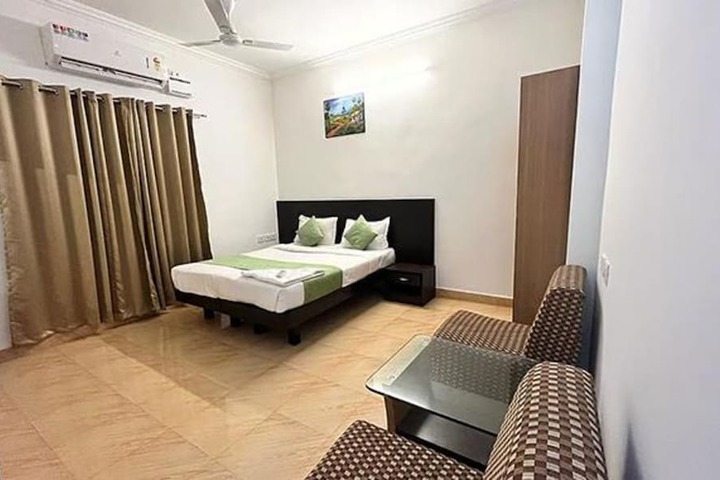 Room 20 of 26