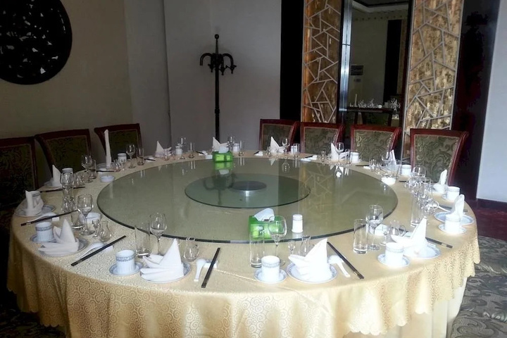 Dining 14 of 14