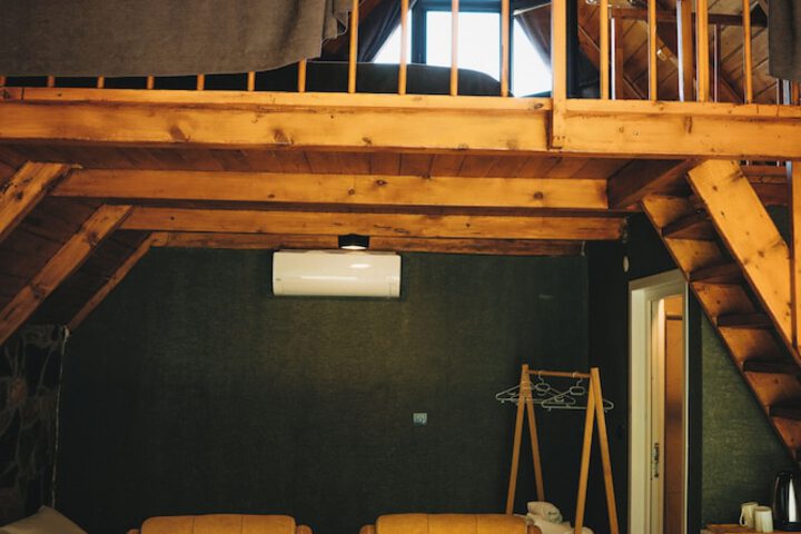Room 11 of 44