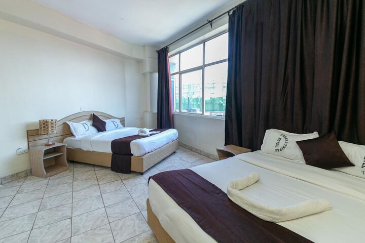 Room 8 of 45