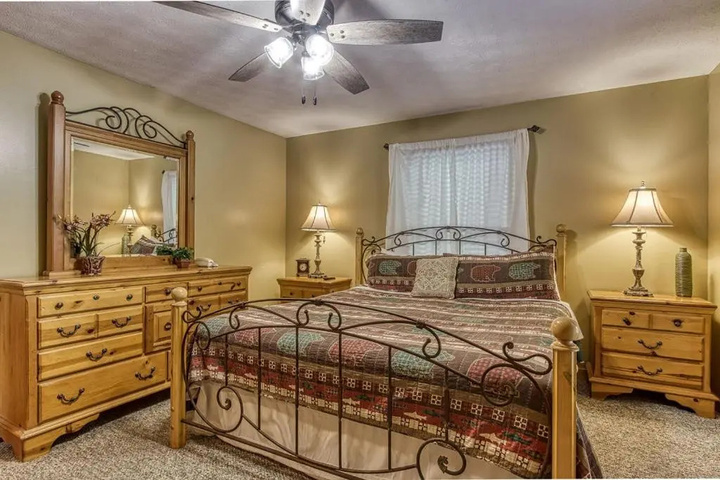 Room 3 of 22