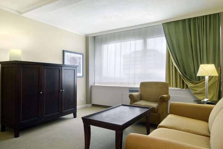 Room 7 of 56