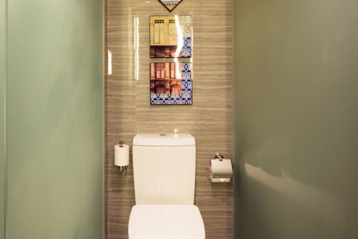 Clean Restrooms