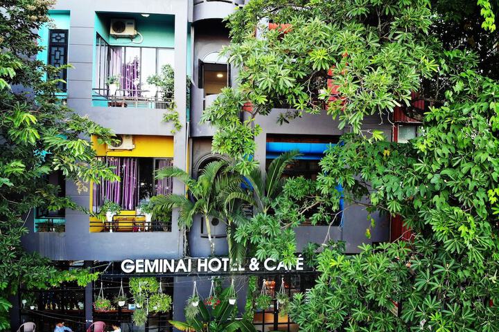 Geminai Hotel & Cafe