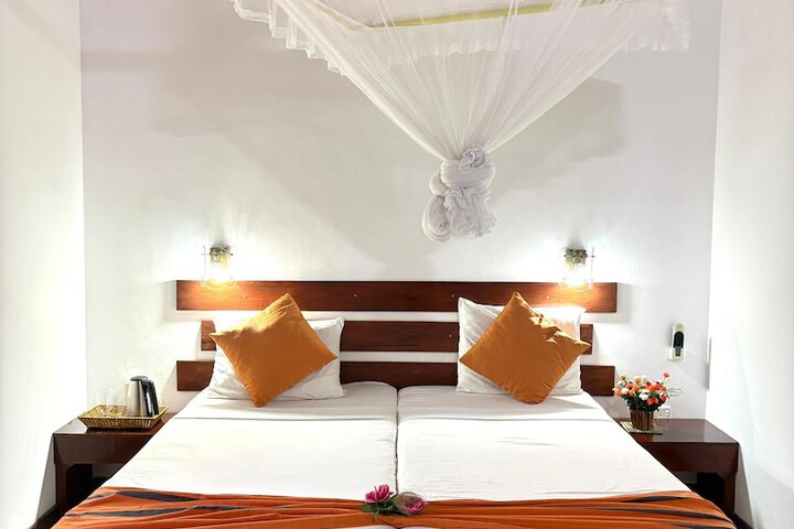 Chaya Villa Guest House