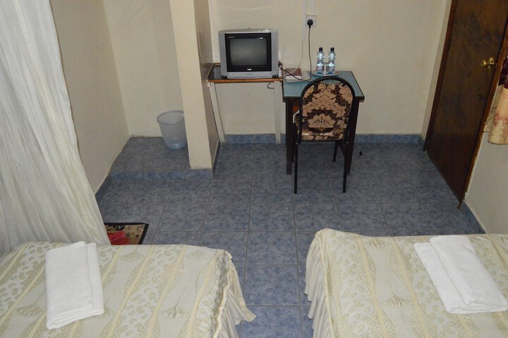 Room 3 of 15