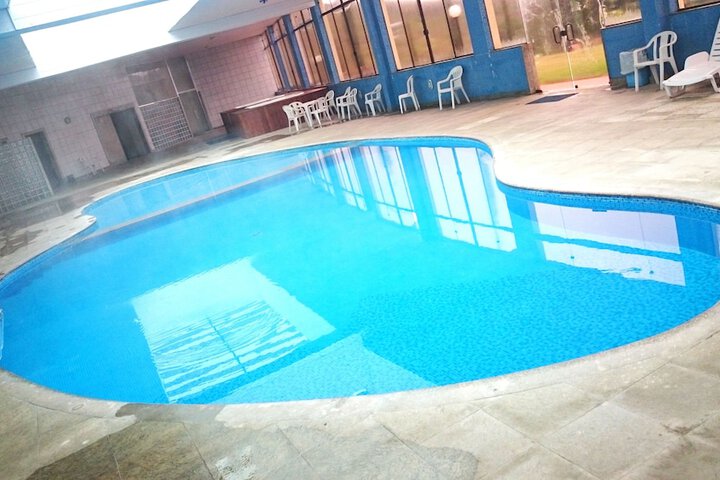 Pools & Facilities