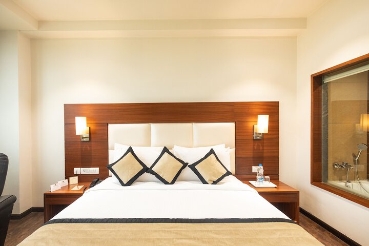 Room 25 of 70