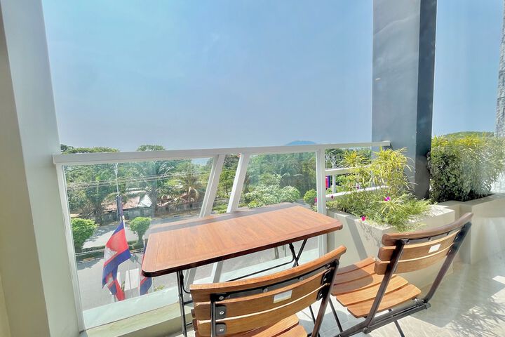 Terrace/Patio 66 of 72