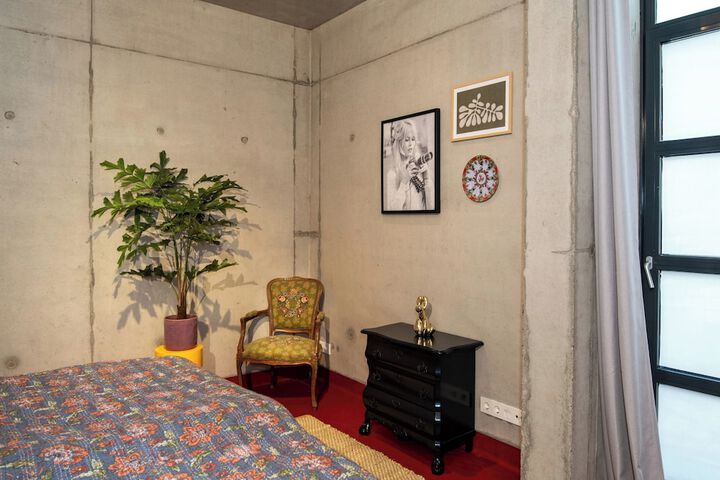 Room 30 of 120