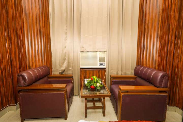 Room 20 of 130