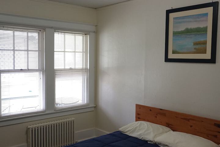 Classic Room 1 Queen Bed (7 of 27)