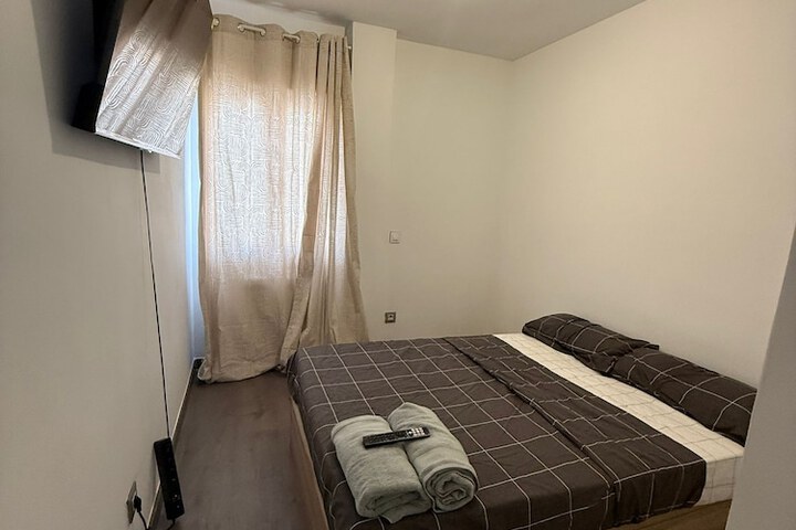 Room 17 of 23