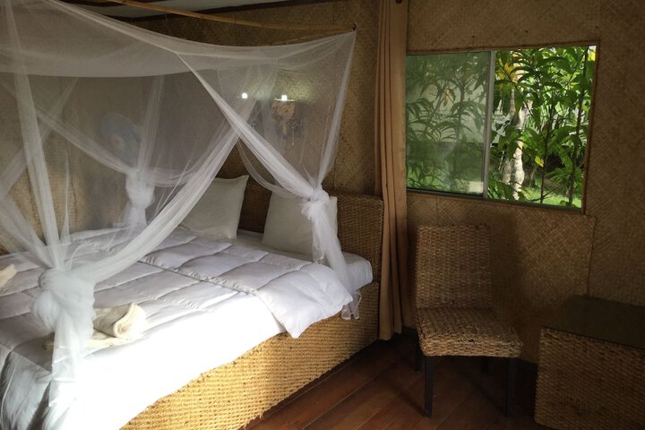 Room 4 of 34