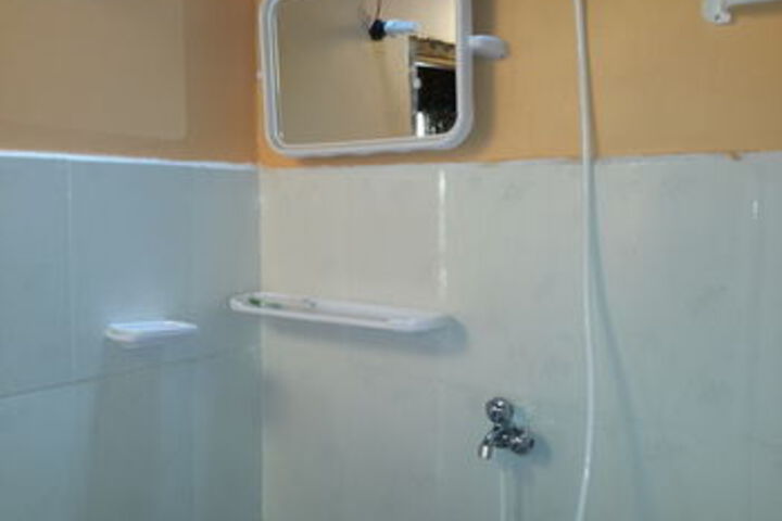 Room 6 of 21