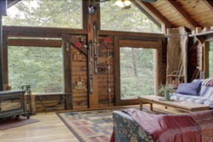 Room 4 of 14
