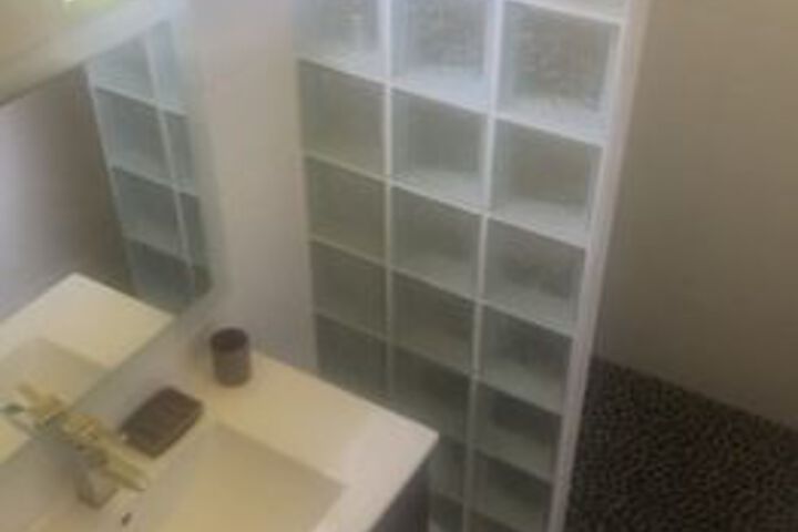Room 13 of 89