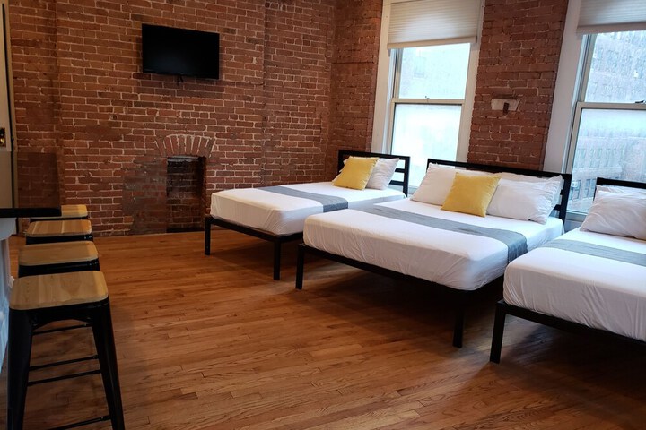 Room 19 of 48