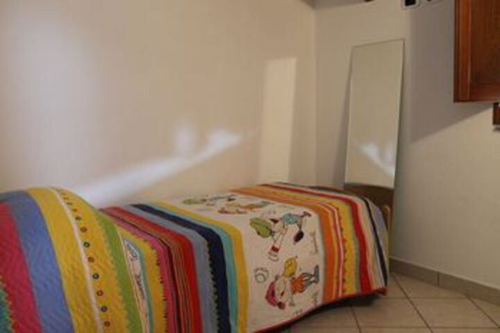 Room 51 of 256